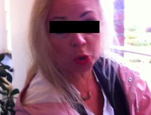 [VIDEO] Czy polskie dziecko to plecak? Tak sugeruje niemiecki sędzia, który wyrzucił dziś z użyciem policji redaktora Patriot24.net z niemieckiego sądu! Czy chce pozostawić polskiego chłopca w Niemczech u prostytutki, której polski Sąd odebrał prawa?