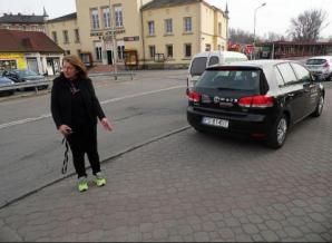 [VIDEO] Śledztwo z wniosku Bożeny Zalewskiej o ściganie prokurator Małgorzaty Sałackiej, żony Prokuratora Rejonowego z Kłodzka, będą prowadzić będą jej koledzy prokuratorzy z sąsiednich Ząbkowic Śląskich. Mimo, że ich szef prosił o wyłączenie ze sprawy!