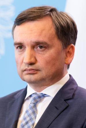 [VIDEO] TOGI BEZ SUMIEŃ: Czy Prezes Sądu Rejonowego w Złotowie Marcin Dziamski poda się do dymisji? Po naszych artykułach, Telewizja Polska w programie ALARM!, obnażyła wczoraj jego dyletanctwo!